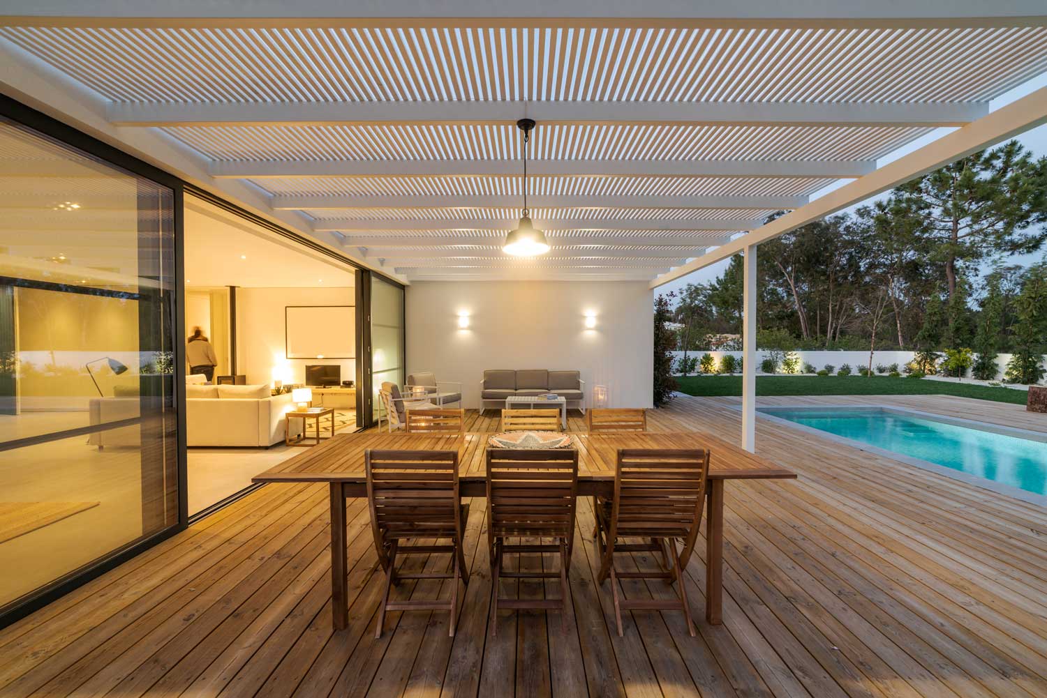 Modern House with Swimming pool porch